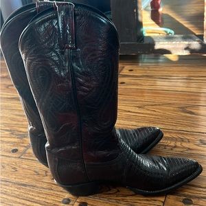 Tony Lama cowboy boots